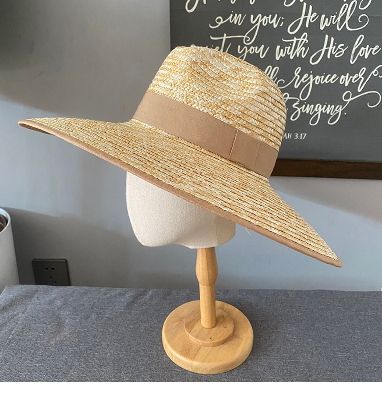 Travel Leisure Big Brim French Retro Hat Women's Top Hat