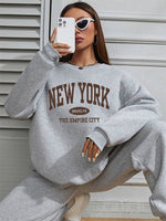 Stylish Women's Hoodless Sweatshirt- New York Print